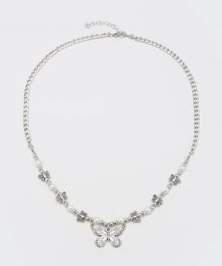 Minga London Clothing Mythical Butterfly Pearl Necklace