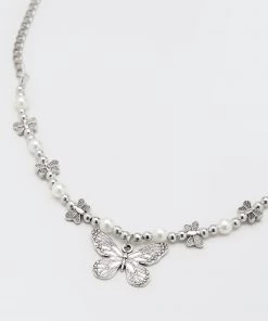 Minga London Clothing Mythical Butterfly Pearl Necklace