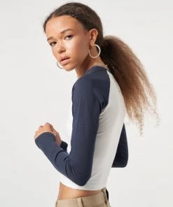 Minga London Cowgirl Hat Baseball Tee Clothing