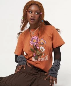 Minga London Clothing Come As You Are Flowers T-shirt