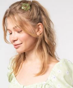 Minga London Clothing Flower Power Translucent Green Hair Clip