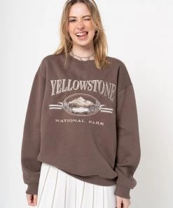 Minga London Yellowstone National Park Sweater Clothing