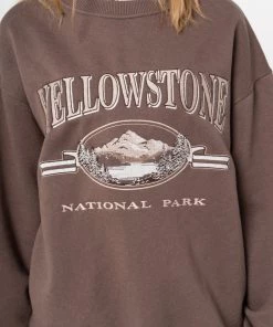 Minga London Yellowstone National Park Sweater Clothing